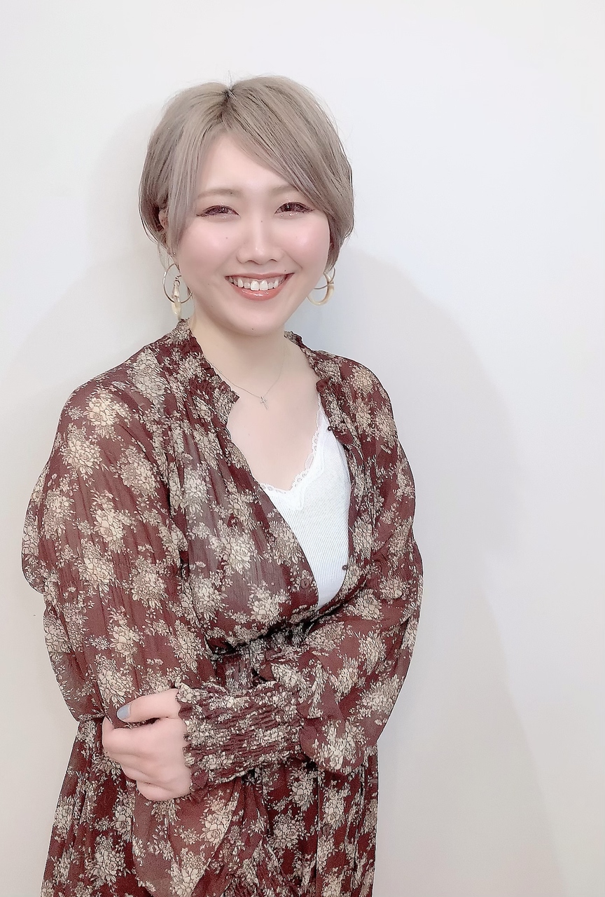 伊勢崎市 美容室 美容院 ヘアサロン Apple スタッフ紹介